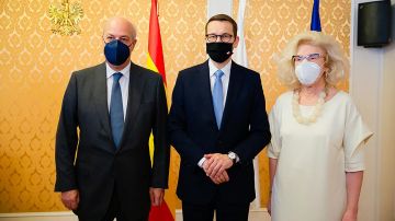 Reunión del Primer Ministro de Polonia con empresarios valencianos en la Embajada de Polonia en Madrid