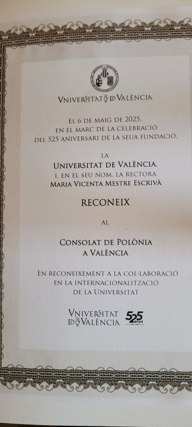 Uhonorowanie Polskiego Konsulatu przez Uniwersytet w Walencji